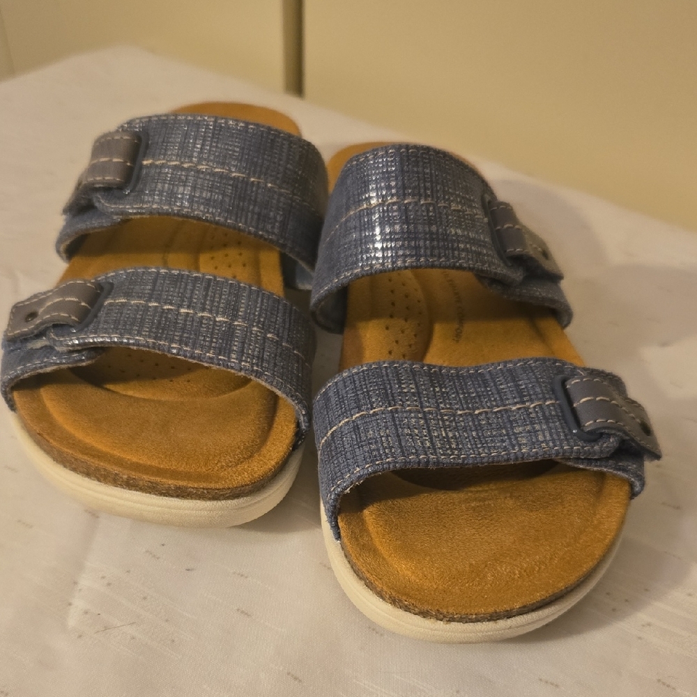 Clarks Blue and Tan Sandals Comfortable Summer Footwear